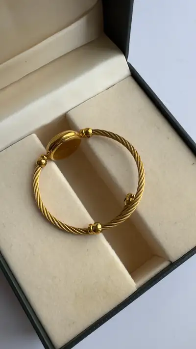 Gucci Tiger Eye Dial Watch 6