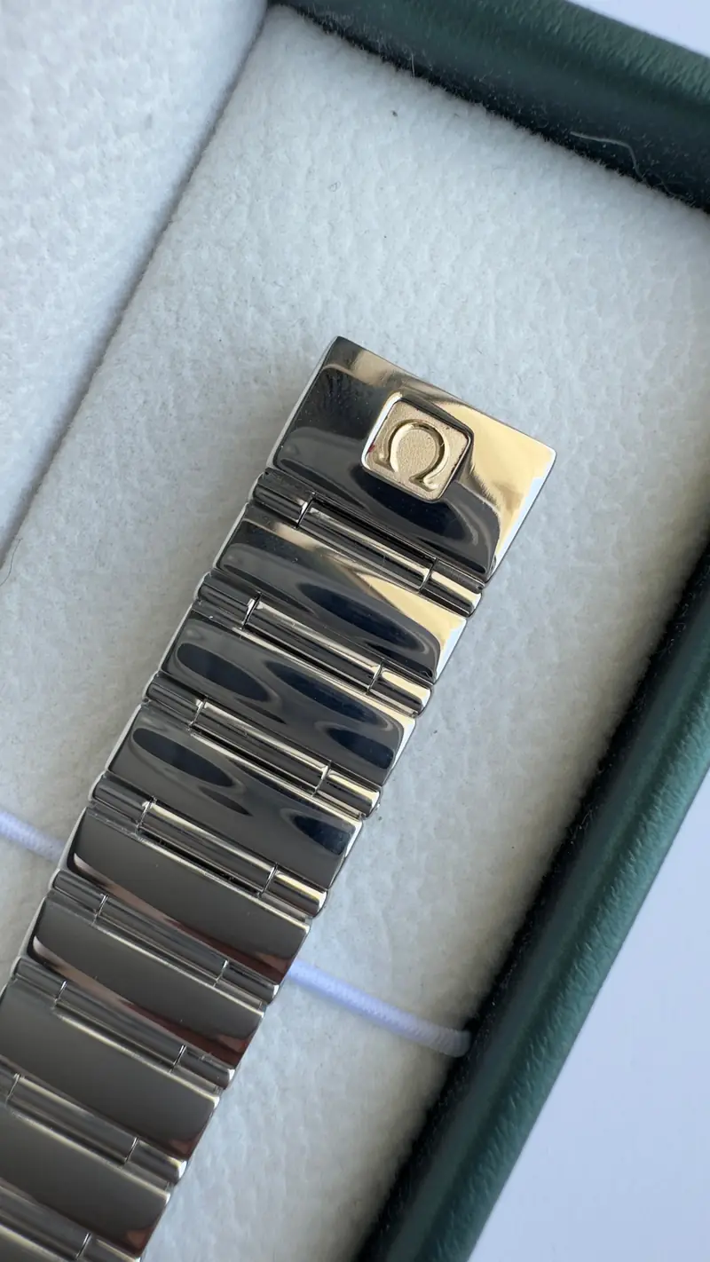 Omega Constellation Quadra Diamond-Set Square Watch — image 9