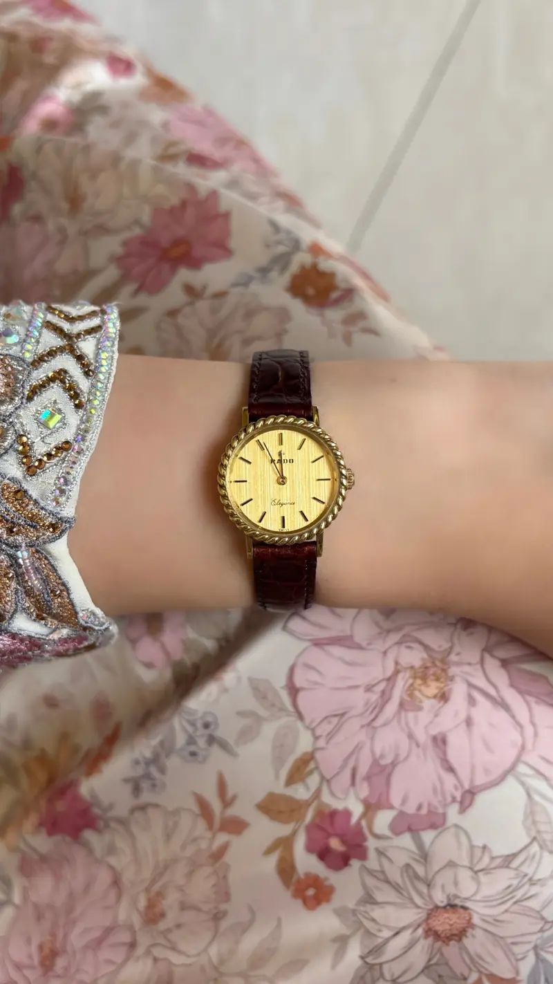 Vintage Rado Elegance Gold-Tone Watch — image 8