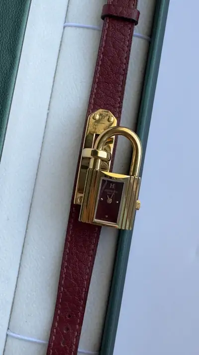 Hermès Kelly Gold-Tone Padlock Watch 2