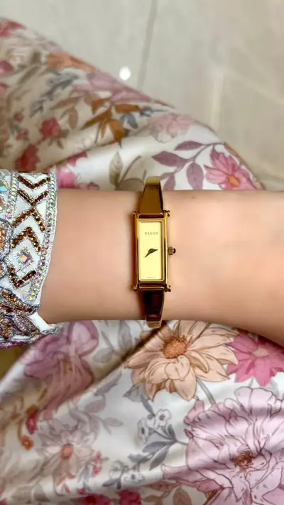 Gucci Slim Gold-Tone Bangle Watch 8