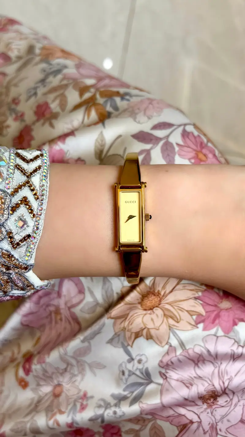 Gucci Slim Gold-Tone Bangle Watch — image 8