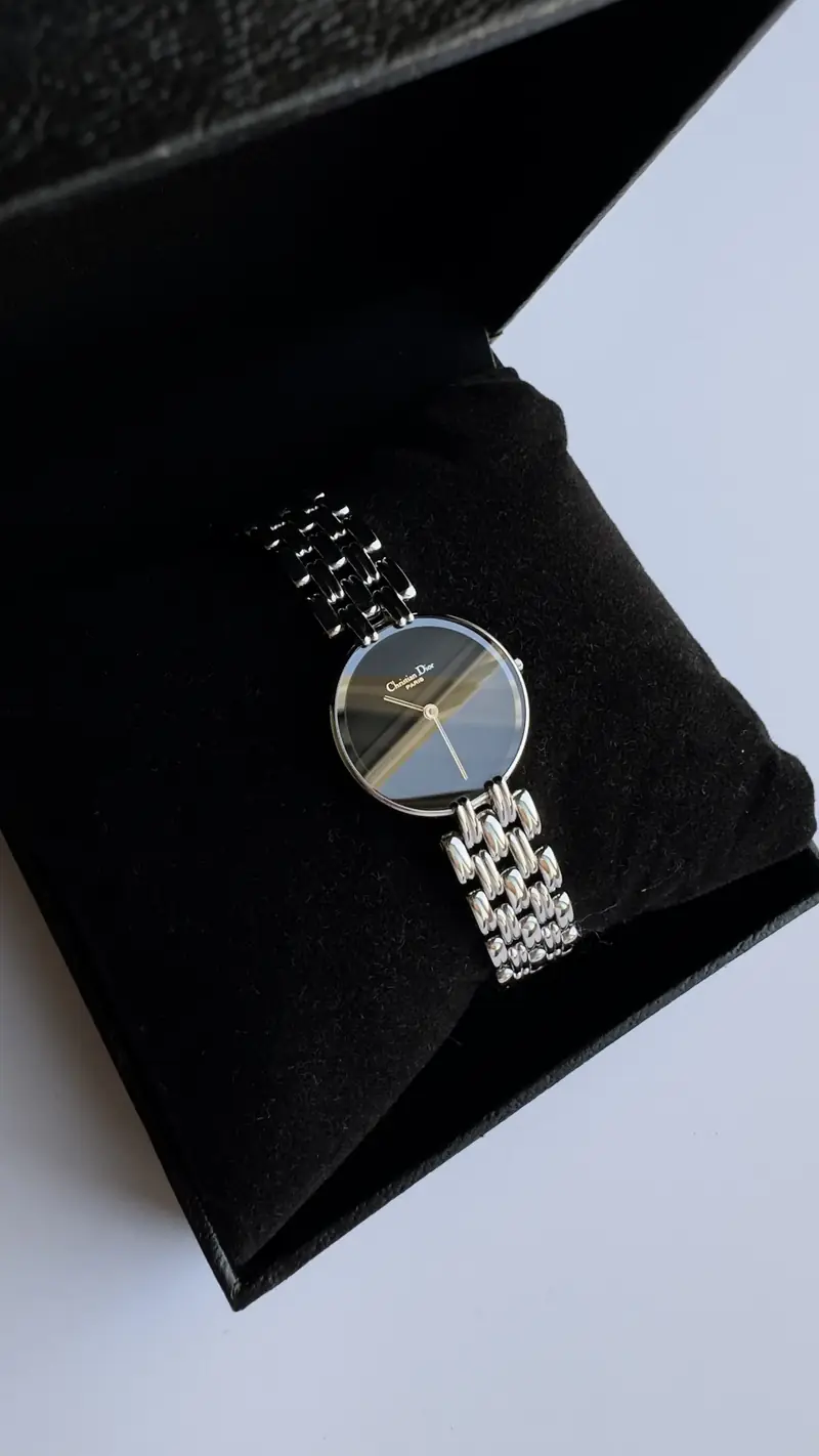 Christian Dior Ladies’ Vintage Silver Watch – Polished Bracelet with Black Dial