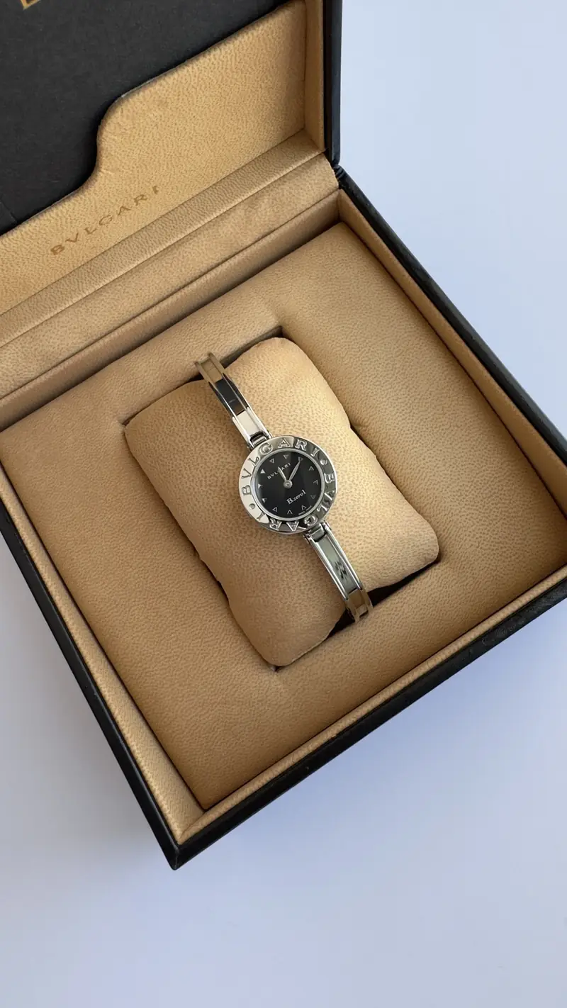 Sleek Vintage Bulgari B.zero1 Bangle Watch