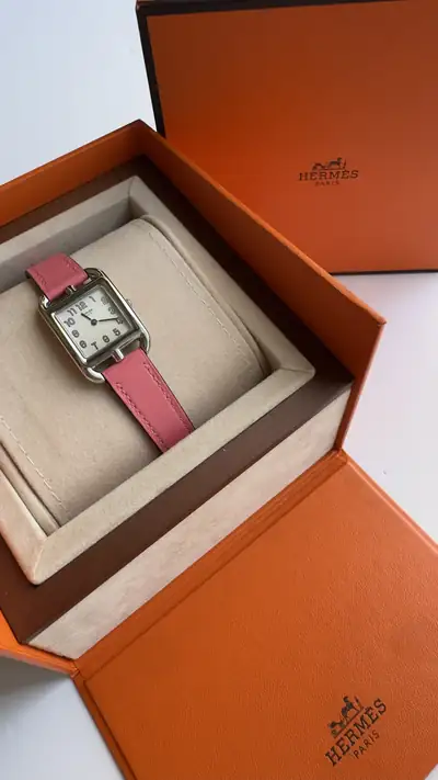 Hermes Cape Cod Pink Strap with Silver-Toned Case 1