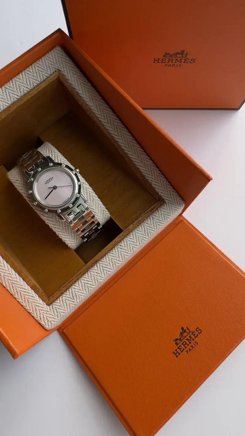 Elegant Hermes Clipper Diamond Bezel Pink Dial Watch