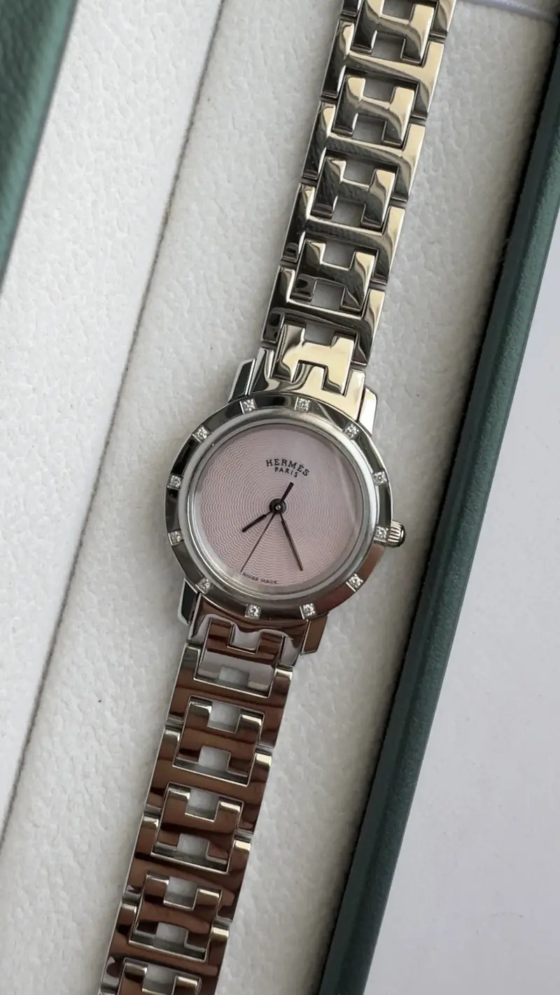 Elegant Hermes Clipper Diamond Bezel Pink Dial Watch — image 4