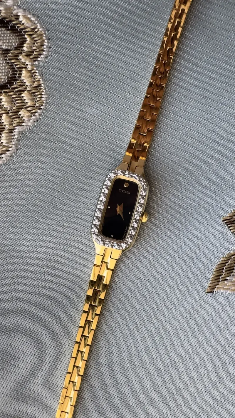 Graceful Citizen Black Dial Zircon Watch