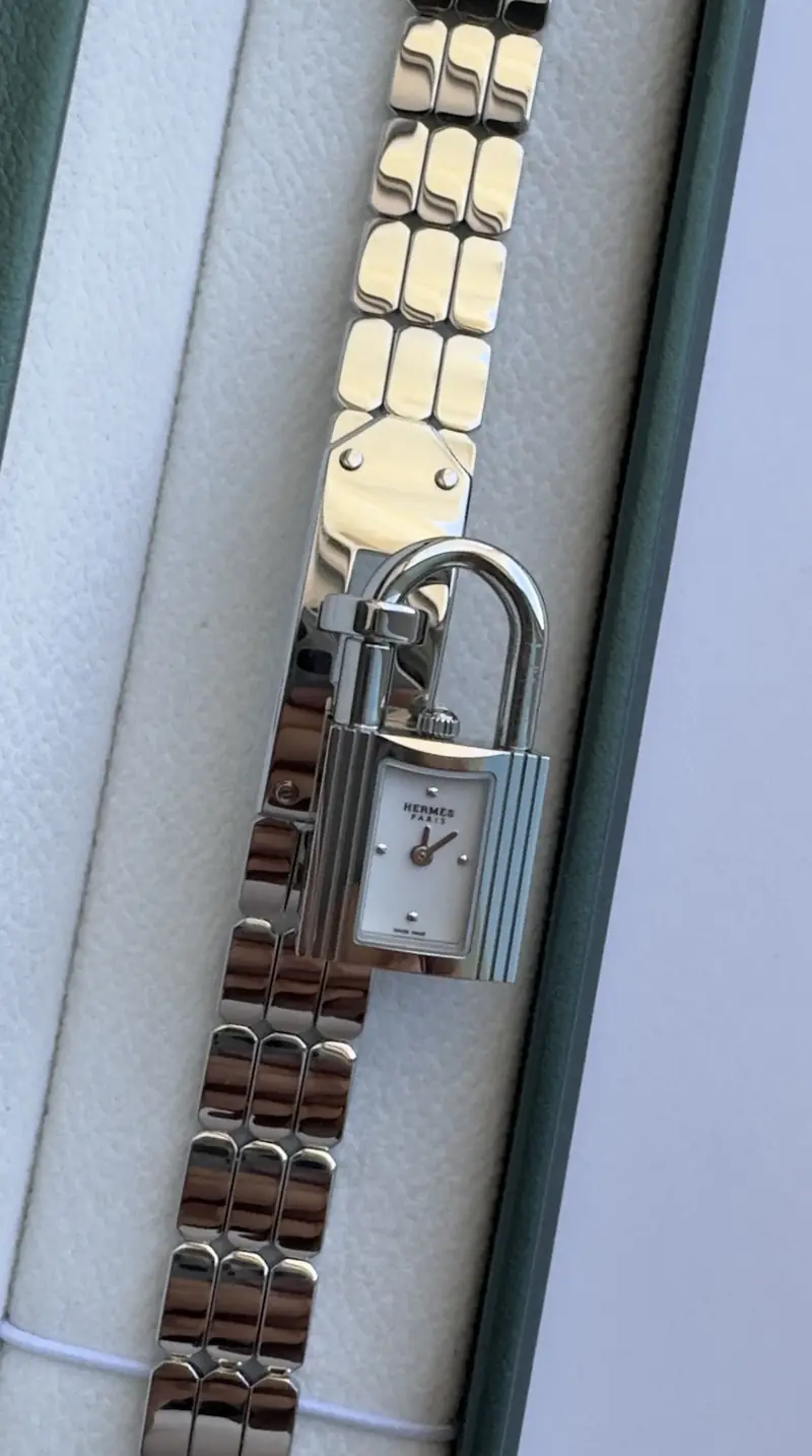 Distinctive Hermes Mini Kelly Watch — image 2