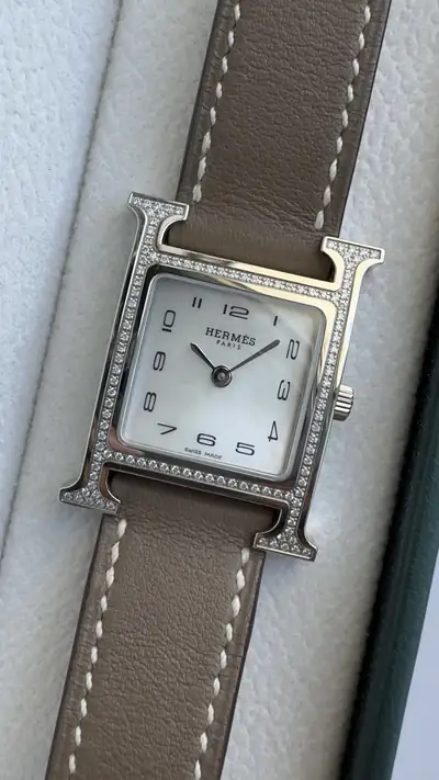 Distinctive Hermès Small Diamond H Case Watch 2