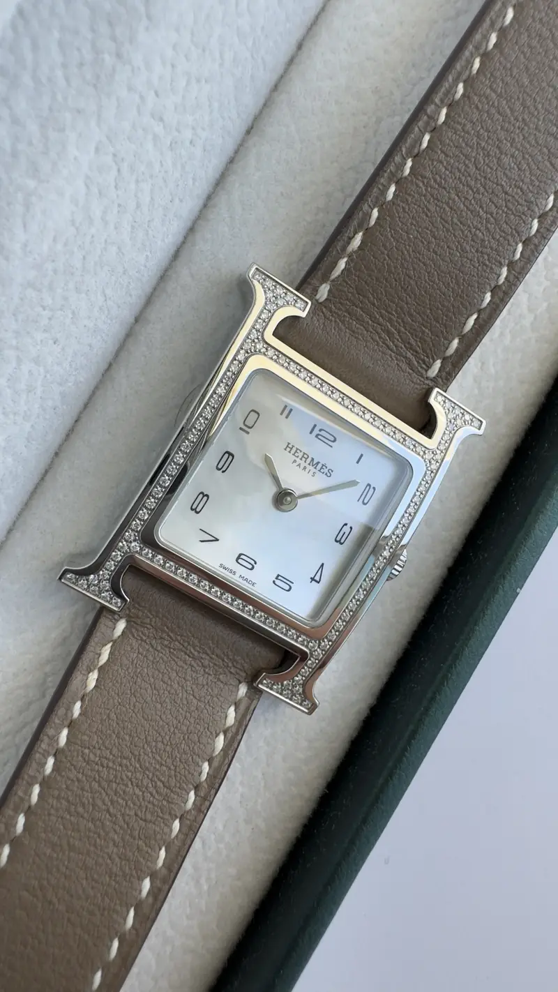 Distinctive Hermès Small Diamond H Case Watch — image 6