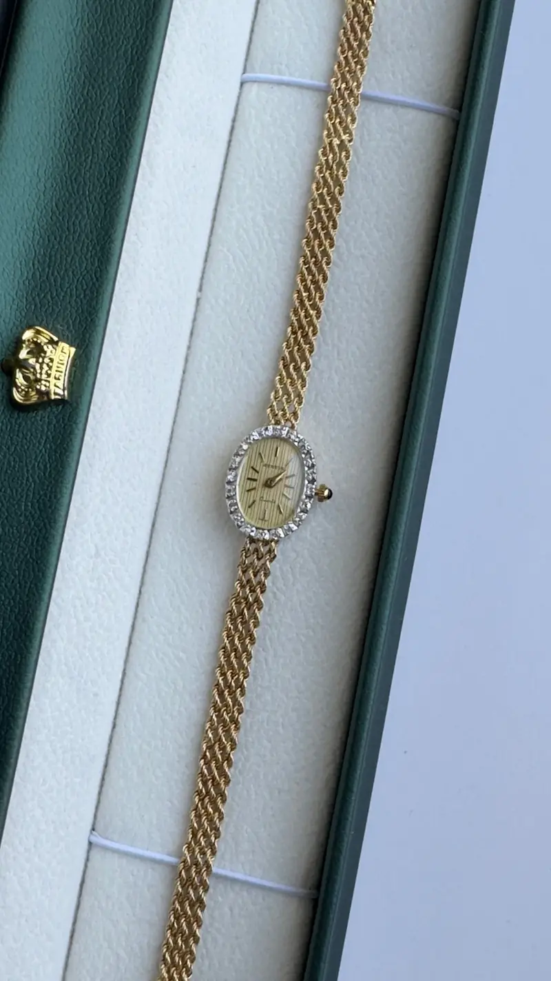Geneve 14K Solid Gold Diamond Oval Bracelet Watch — image 4