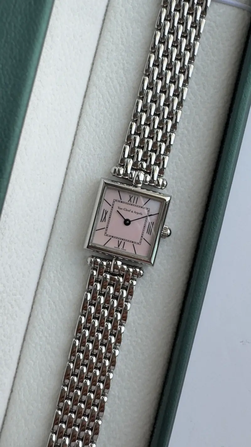 Van Cleef & Arpels Mother of Pearl Dial Vintage Watch — image 5