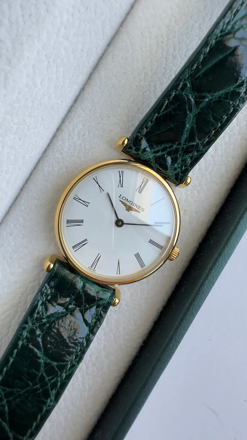 Longines Classic Round Vintage Watch — image 9