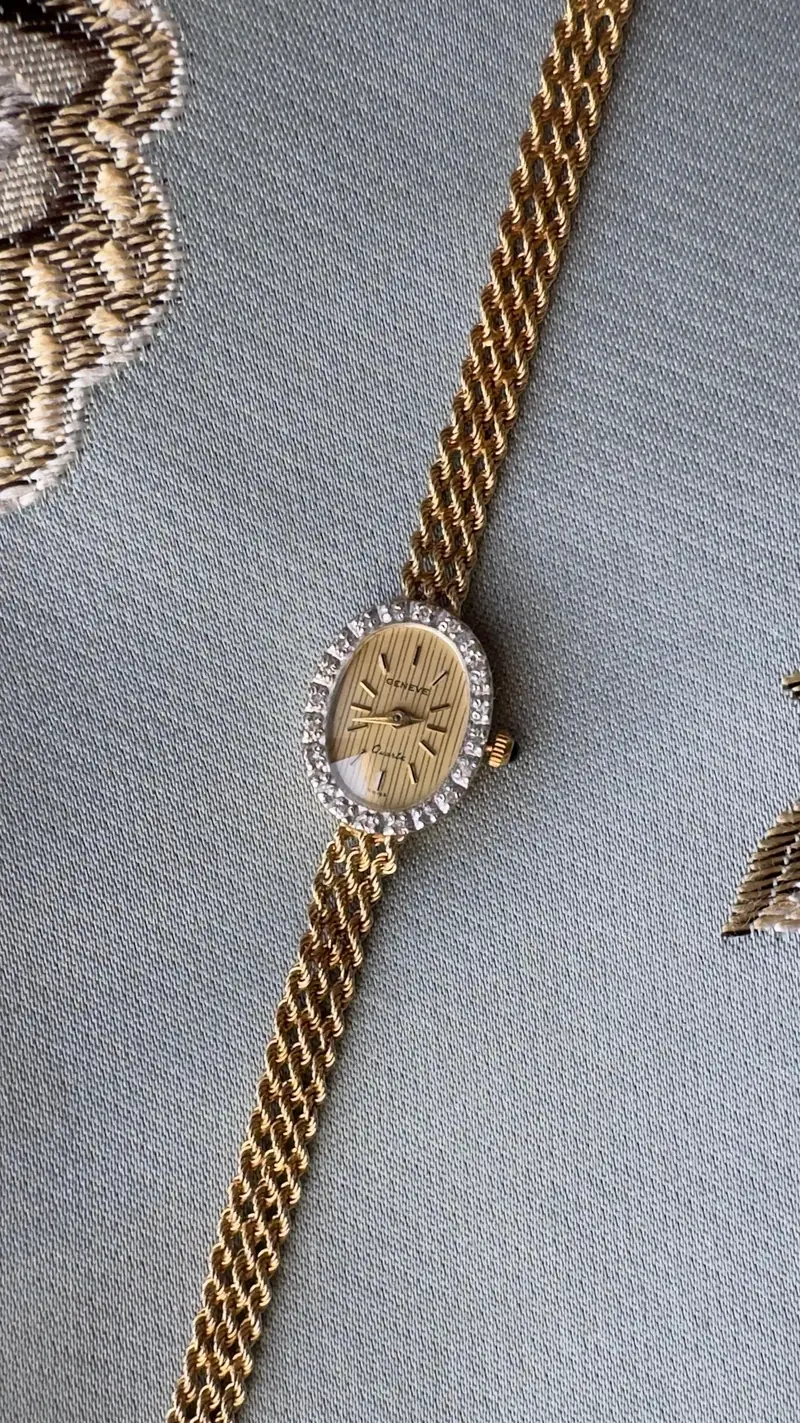 Geneve 14K Solid Gold Diamond Oval Bracelet Watch — image 1