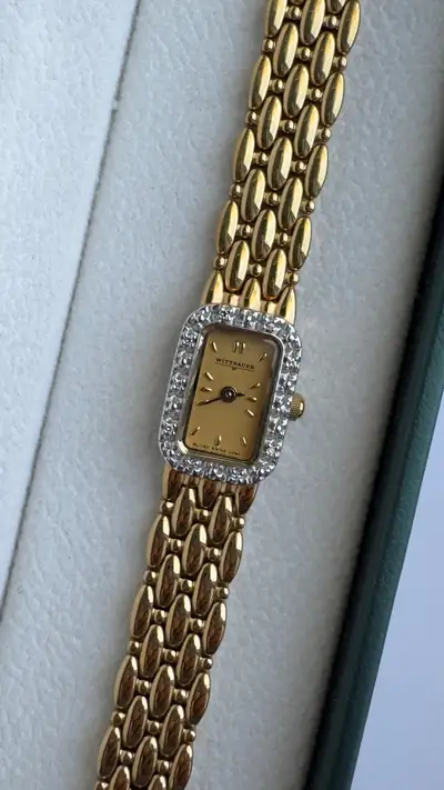 Wittnauer Diamond Bezel Sculpted Bracelet Watch 3