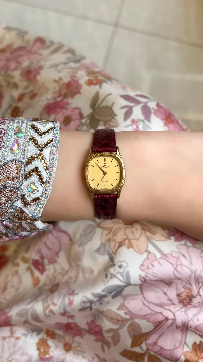 Omega De Ville Gold-Tone Cushion Case Watch — image 7