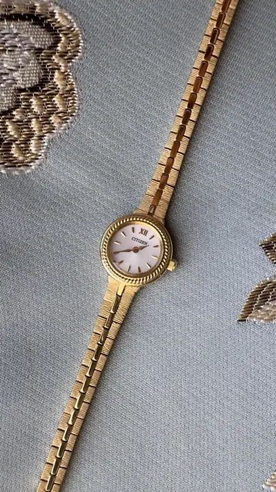Vintage Citizen Gold-Tone Watch 1