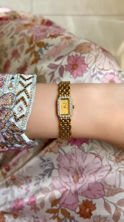 Wittnauer Diamond Bezel Sculpted Bracelet Watch 9