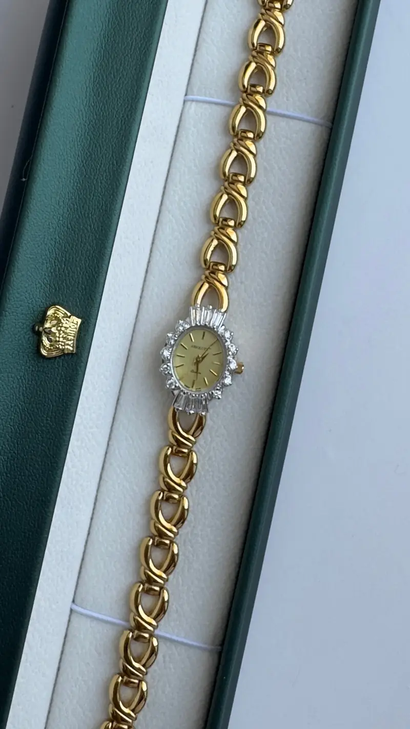Elegant Jules Jurgensen Crystal Watch — image 5