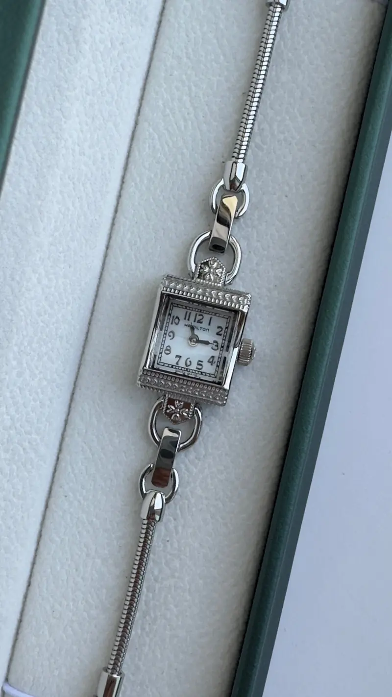 Hamilton Rectangular Vintage Watch — image 4