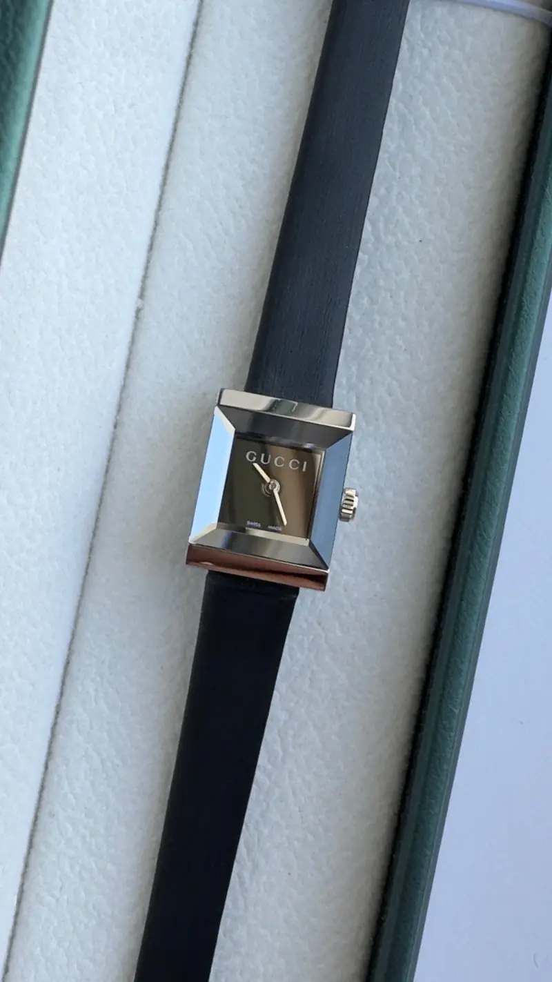 Gucci Mini Square Mirror Dial Watch — image 3