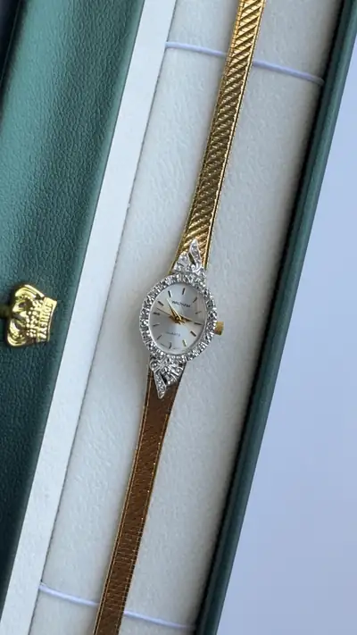 Waltham Diamond Bow-Detail Gold-Tone Bracelet Watch 4