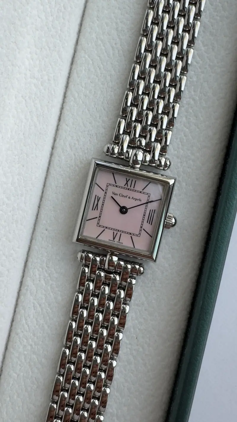 Van Cleef & Arpels Mother of Pearl Dial Vintage Watch — image 3