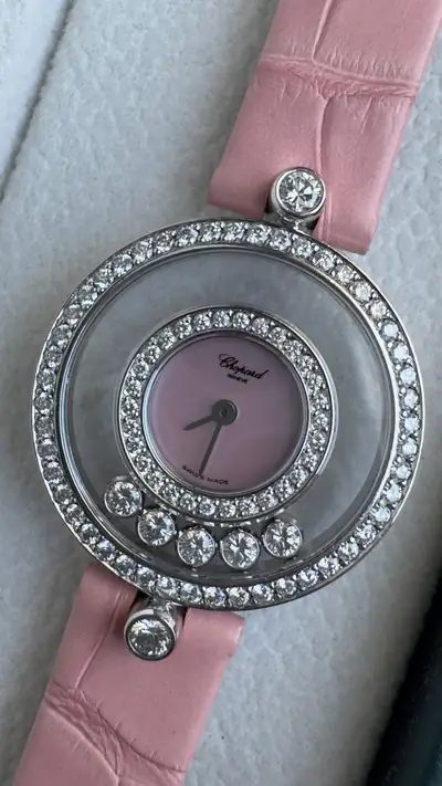 Luxurious Chopard Happy Diamonds Watch 8