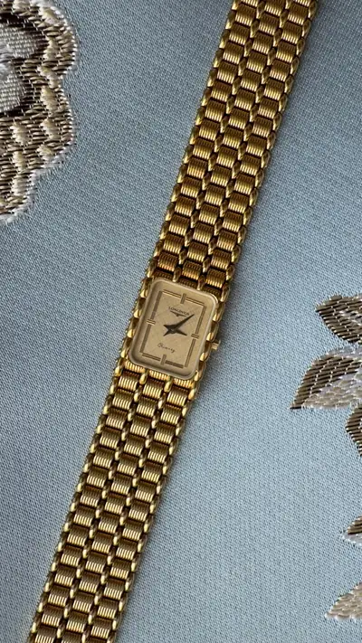 Elegant Longines Rectangular Watch 1