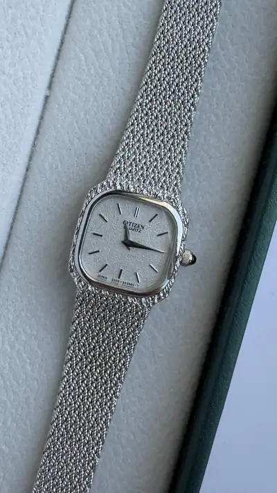 Citizen Square Silver-Tone Mesh Watch 3