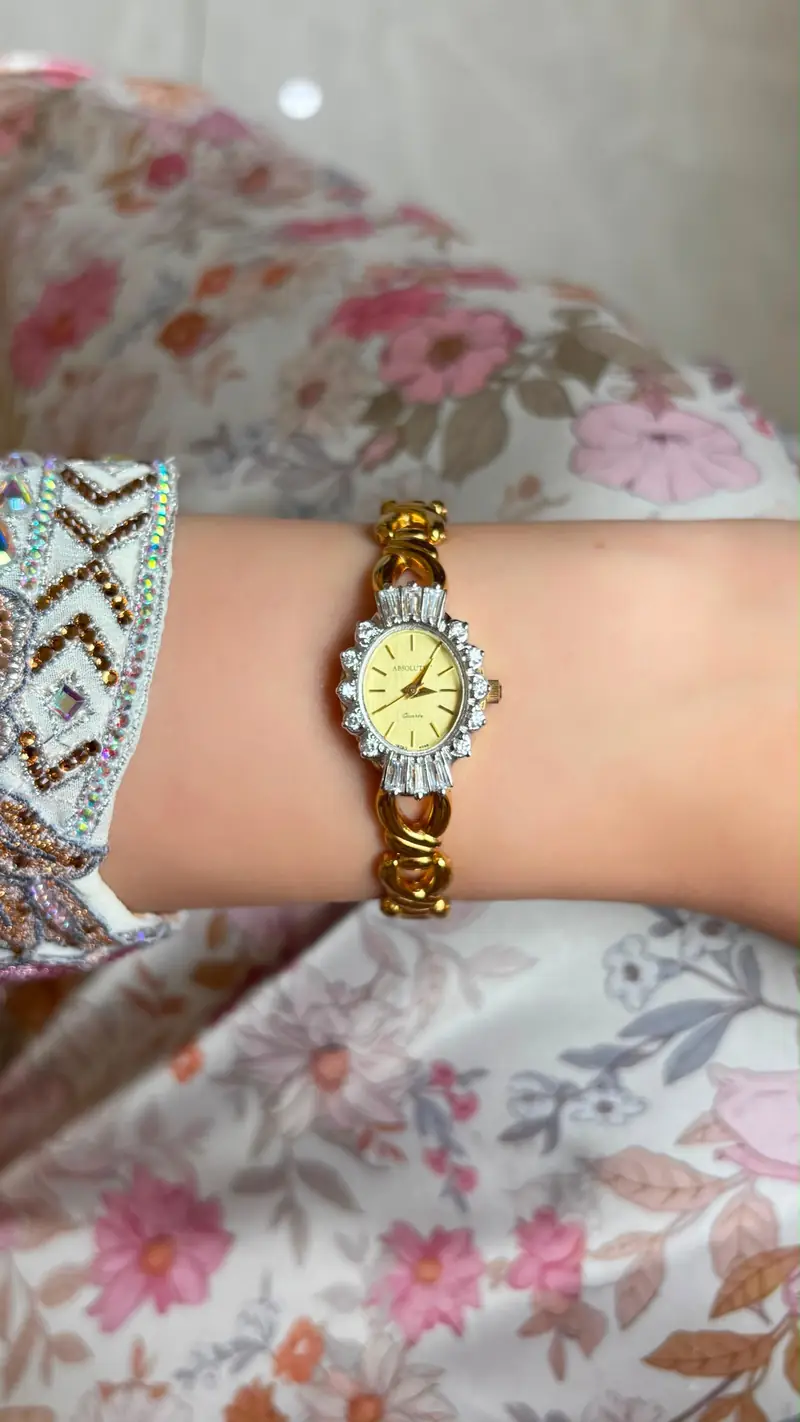 Elegant Jules Jurgensen Crystal Watch — image 8