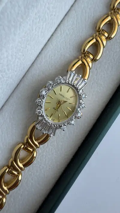 Elegant Jules Jurgensen Crystal Watch 7