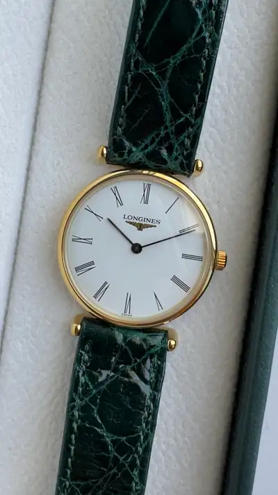 Longines Classic Round Vintage Watch 2
