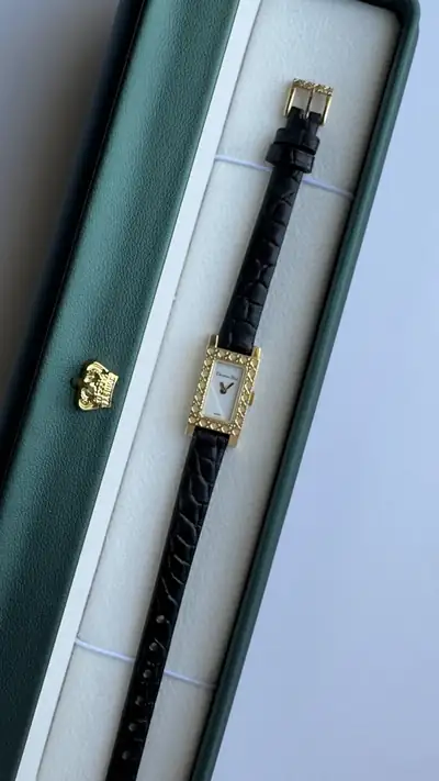 Christian Dior 18K Solid Gold Rectangular Watch 7