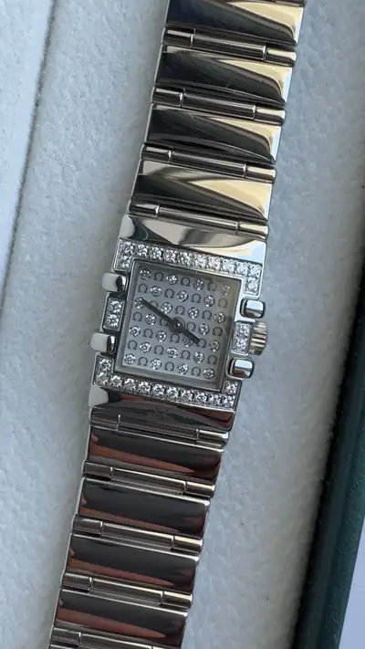 Omega Constellation Quadra Diamond-Set Square Watch 4