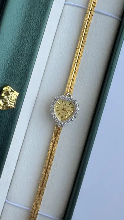 Helbros Heart-Shaped Gold-Tone Watch 5