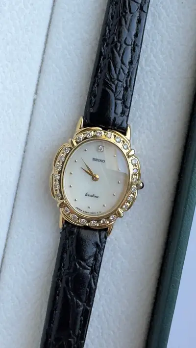 Seiko Exceline Diamond-Set Gold-Tone Watch 2
